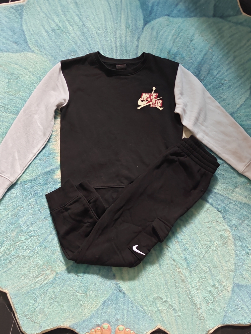 Nike Kids Black & Light Blue Pullover Sweatshirt and Joggers Set